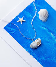 Load image into Gallery viewer, Cute Zircon Shell Pendant Chain Pearl Jewelry - The World's Shop