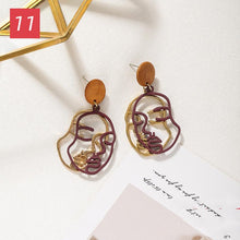 Load image into Gallery viewer, Earrings Warm Caramel Earrings - The World&#39;s Shop
