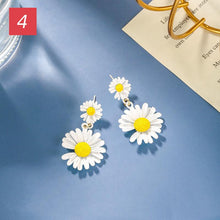 Load image into Gallery viewer, Romantic White Flower Earrings - The World&#39;s Shop
